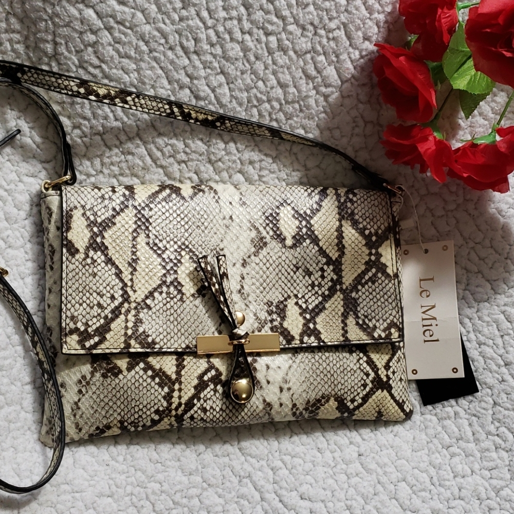 NWT Le Miel Snake design handbag